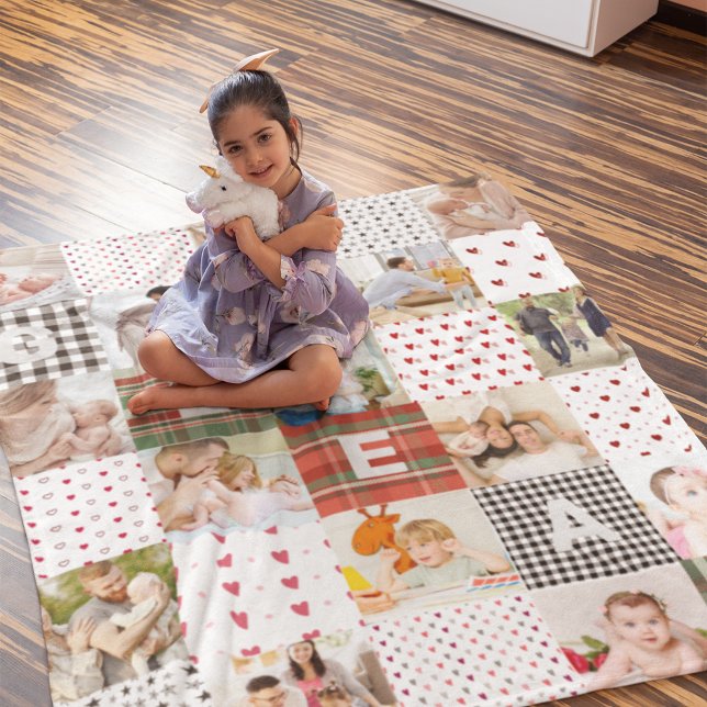 Nostalgische Patchwork-Erinnerungen: Quilt-Muster- Fleecedecke (Von Creator hochgeladen)