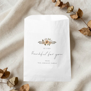 Nostalgisches Herbstblumen-Erntedankgeschenk Geschenktütchen