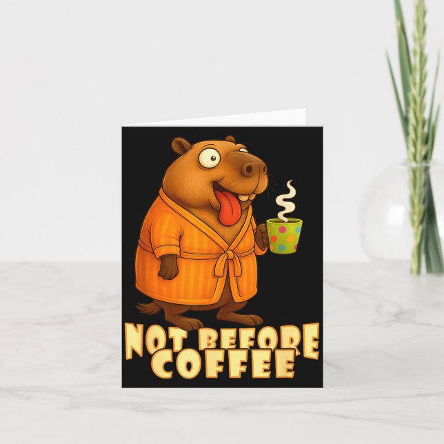 Not Before Coffee-tee – Funny Morning Capybara And Karte (Vorderseite)
