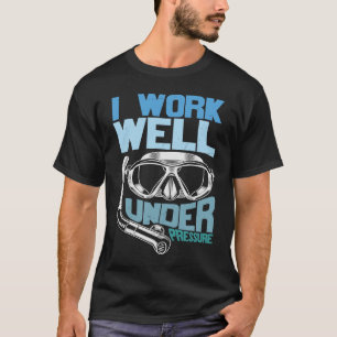 Not leidendes Tauchen Ich arbeite gut unter einer T-Shirt