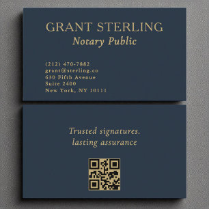 Notar Public Minimalistisch Navy Blue Gold QR Code Visitenkarte