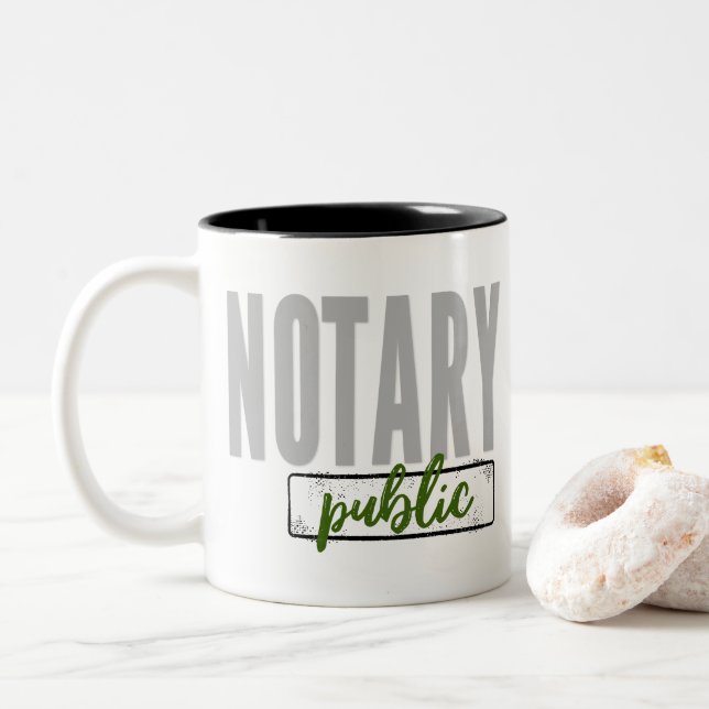 Notary Public Big Schriftart verblasst schwarz mit Zweifarbige Tasse (Mit Donut)