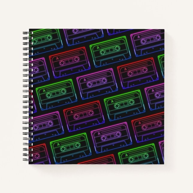 Notebook mit Neon Multicolor-Kassettenmuster Notizbuch (Vorderseite)