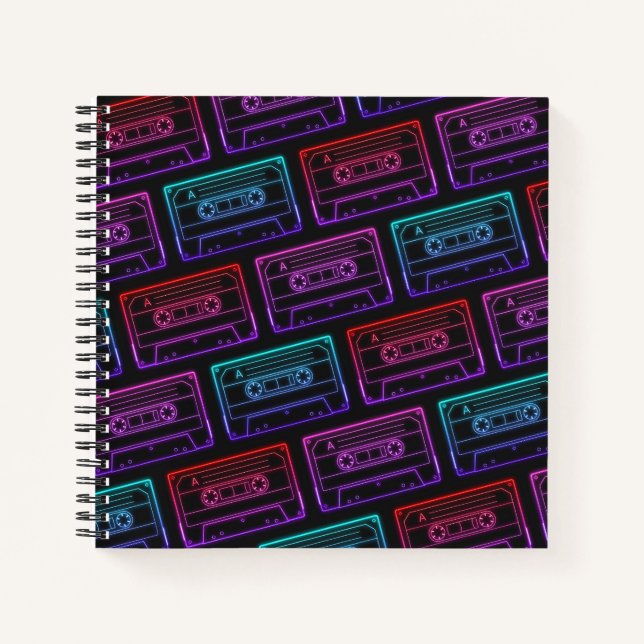 Notebook mit Neon Multicolor-Kassettenmuster Notizbuch (Vorderseite)