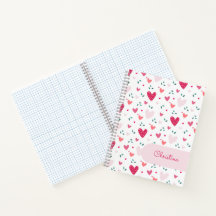 Notebook mit rosa Herzen Muster und individuellem 