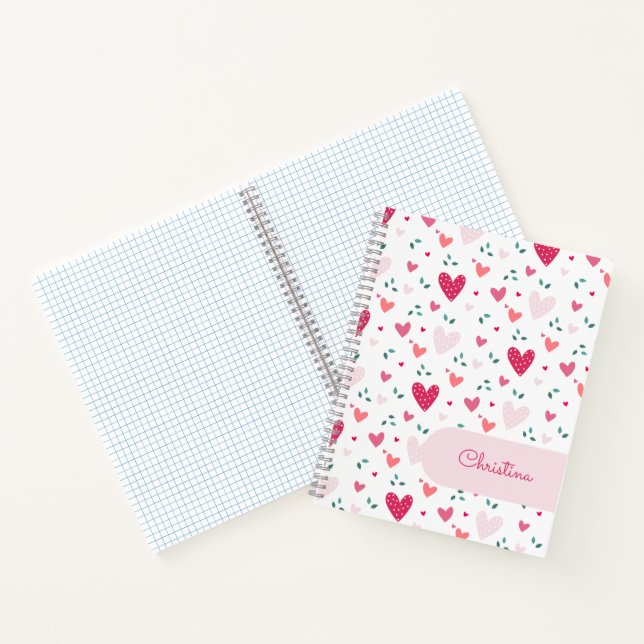 Notebook mit rosa Herzen Muster und individuellem  Notizbuch (Innenseite)