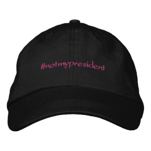 #notmyPresident, pink/schwarz Bestickte Baseballkappe