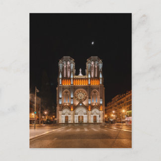 Notre-dame de nice in der Nacht glühend Postkarte