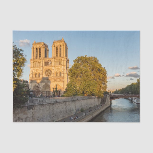 Notre Dame de Paris at Golden Hour - Paris, Frankr Seidenpapier (Vorderseite)