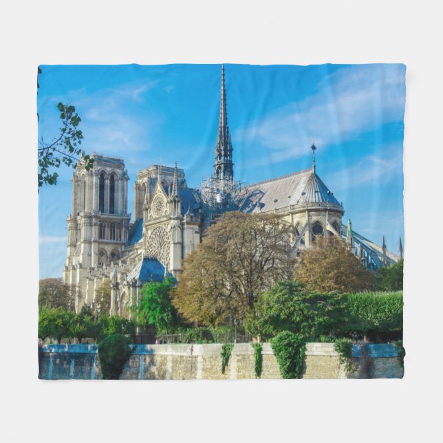 Notre Dame de Paris in Frankreich Fleecedecke (Vorderseite (Horizontal))