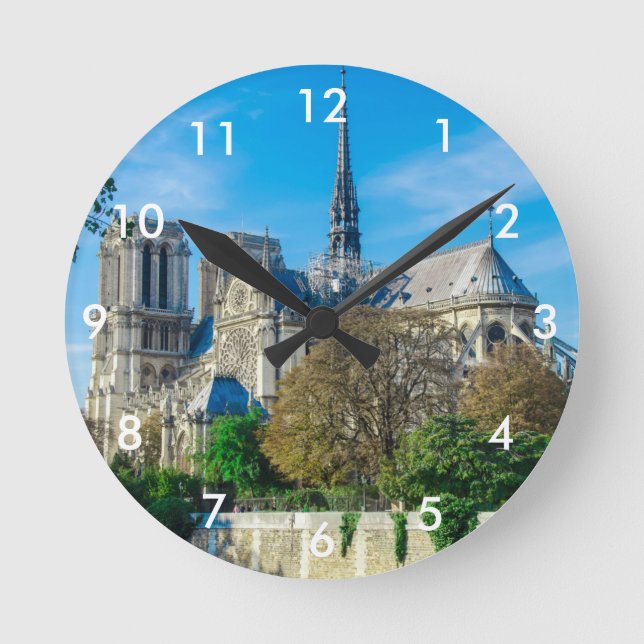 Notre Dame de Paris in Frankreich Runde Wanduhr (Vorderseite)