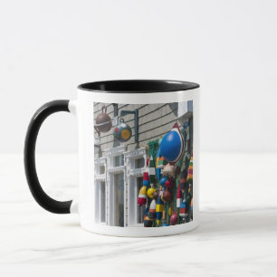 Nova Scotia, Kanada. Bojen-Shop in Blue Rocks in Tasse