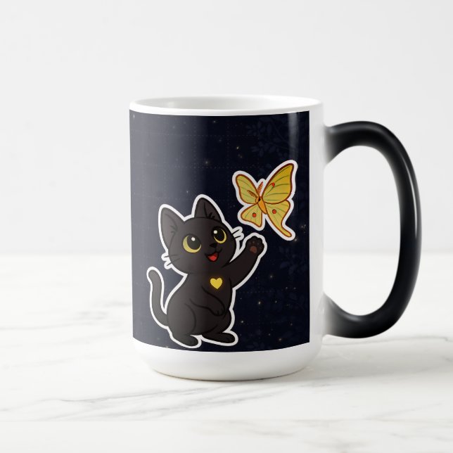 #NovaCatAdventures  and Lunar Moth Frolics Mug Verwandlungstasse (Rechts)