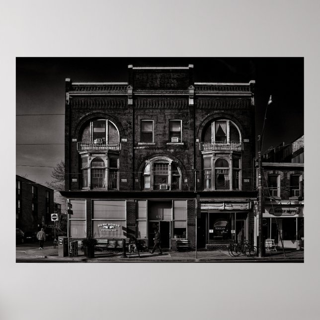 Nr. 682 Queen St E 1 Poster (Vorne)