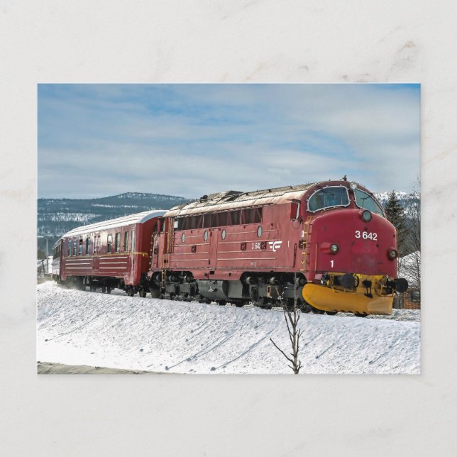 NSB Diesel NOHAB Di3-642 kommt Røros an Postkarte (Vorderseite)