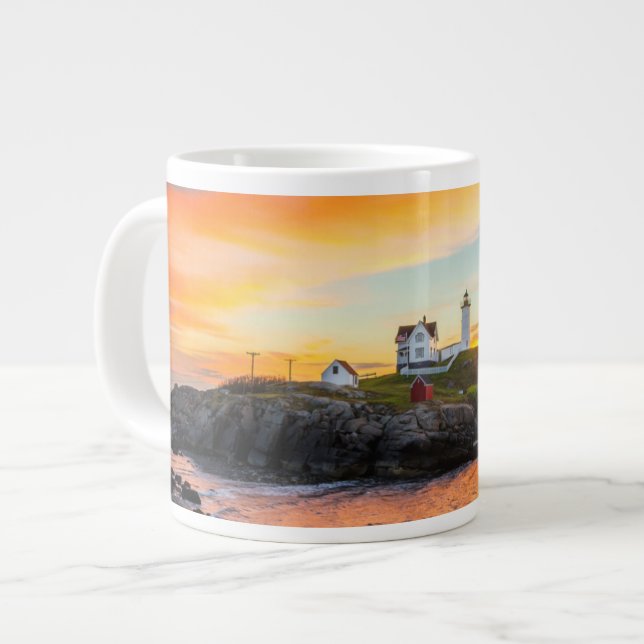 Nubble Light Jumbo-Tasse (Vorderseite Links)