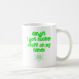 Nukleares Material auf Händen Tasse
