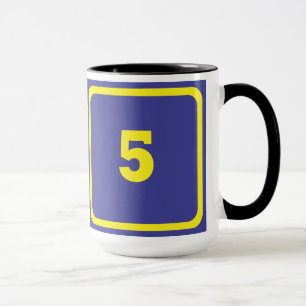 Nummer 5 tasse