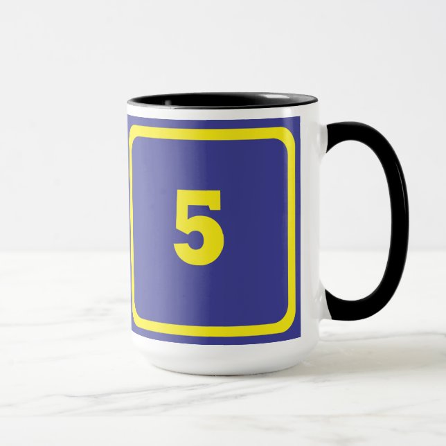 Nummer 5 tasse (Rechts)