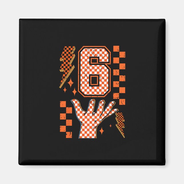 Nummer 6 passend zu 67 Meme Karo Halloween Kostüm Magnet (Vorne)