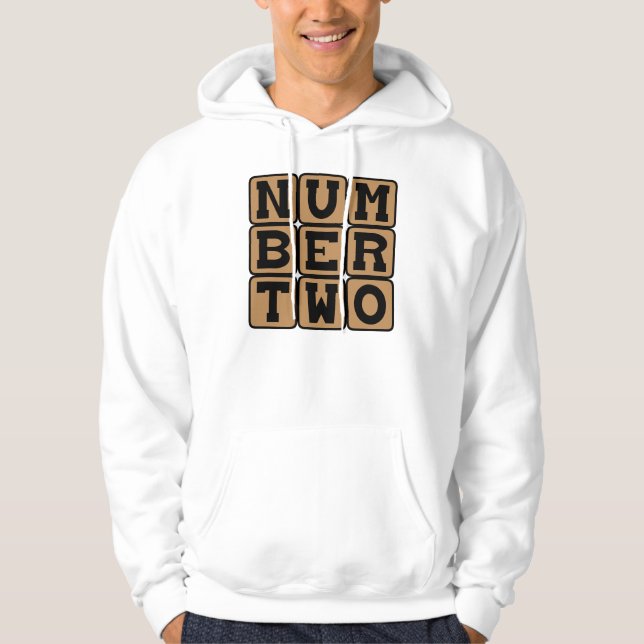 Nummer zwei, Zweiter Hoodie (Vorderseite)