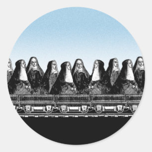 Nun Train Runder Aufkleber