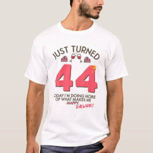 Nur 44 Wein Trinkwasser 44. Geburtstag Betrunken G T-Shirt