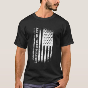 Nur auf Einsätze wartend Abschleppwagenfahrer 1 T-Shirt