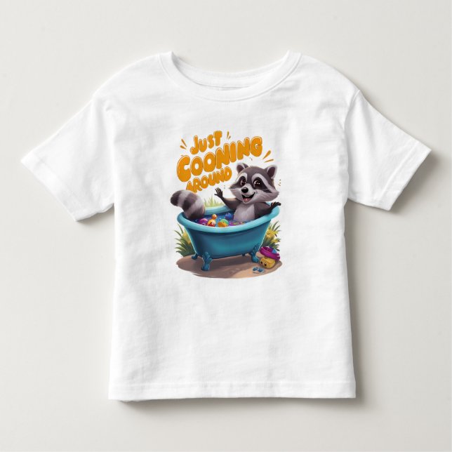 Nur das Cooning Mischvous Raccoons Bath Adventure Kleinkind T-shirt (Vorderseite)