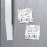 Nur die besten Mamas werden für Oma beworben Magnet<br><div class="desc">Nur die besten Mütter werden zu Oma befördert! Unser hübscher Blumenmagnet zeichnet sich durch das Zitat in handgeschriebener Typografie aus,  umgeben von blütenrosa Aquarellfarben-Blume. Ein süßes Geschenk für neue Großmütter,  Muttertag oder Großmütter zu sein.</div>