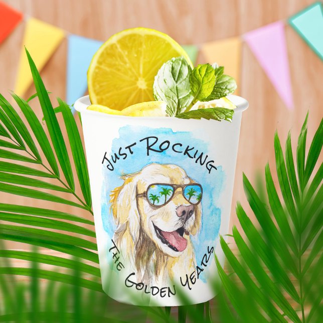 Nur die goldene Jahre in der sonnigen Pun-Rente zu Pappbecher (Von Creator hochgeladen)