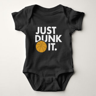 Nur Dunk Baby Strampler