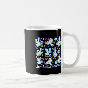 Nur ein alberner Spieltags-Fußball-Mama-Spieler-Fu Kaffeetasse
