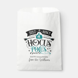 Nur ein Haufen Hocus Pocus Typografie aquamarin Geschenktütchen