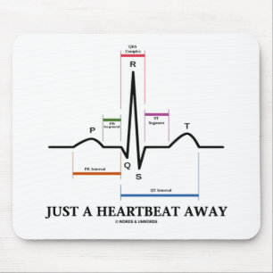 Nur ein Herzschlag entfernt (EKG/ECG) Mousepad