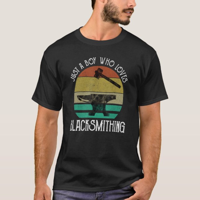 Nur ein Junge, der Blacksmithing Blacksmith Forg L T-Shirt (Vorderseite)