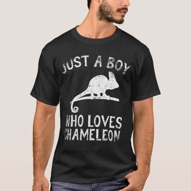 Nur ein Junge, der Chameleons Lieben  T-Shirt (Vorderseite)