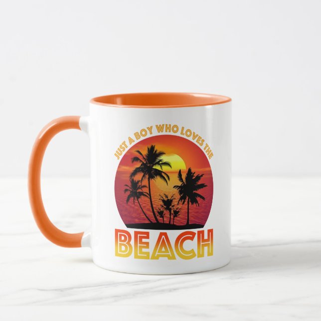 Nur ein Junge, der den Strand Liebe Tasse (Links)