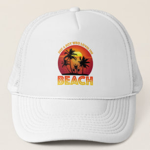 Nur ein Junge, der den Strand Liebe Truckerkappe