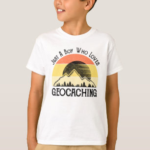 Nur ein Junge, der Geocaching-Lieben T-Shirt