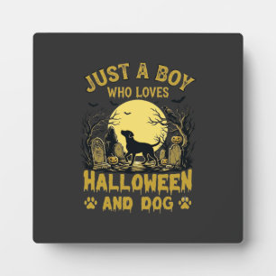 Nur ein Junge, der Halloween-Hund Vollmond liebt Fotoplatte