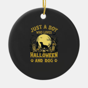 Nur ein Junge, der Halloween-Hund Vollmond liebt Keramik Ornament