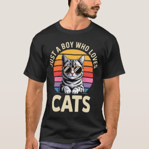 Nur ein Junge, der Katzen liebt T-Shirt