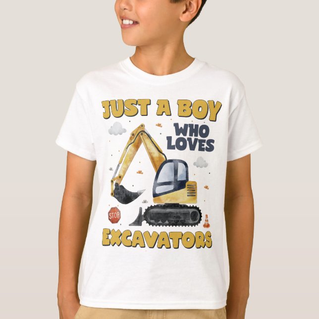 Nur ein Junge, der Lieben Bagger Bau T-Shirt (Vorderseite)