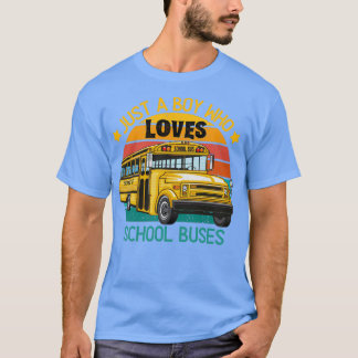 Nur ein Junge, der Schulbusse Liebe, bekommt einen T-Shirt