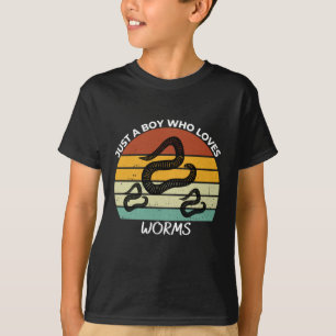 Nur ein Junge, der Würmer Liebe T-Shirt