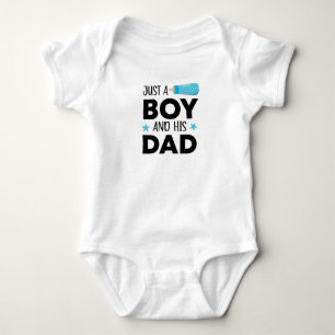 Nur ein Junge und sein Vater, Geschenk für den Jun Baby Strampler