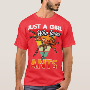 Nur ein Mädchen, das Ants Lieben T-Shirt