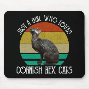 Nur ein Mädchen, das Cornish Rex Katzen liebt Mousepad