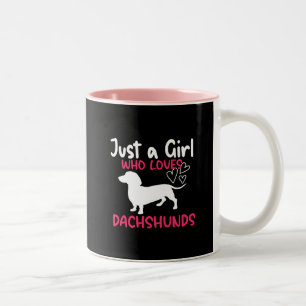 NUR EIN MÄDCHEN, DAS DACKELN LIEBE ZWEIFARBIGE TASSE